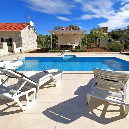 Holiday home Angelina *